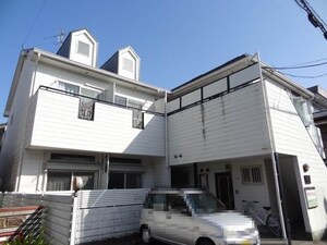 ホワイトパレス外観写真