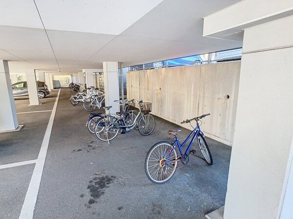 建物設備(2025年10月撮影)