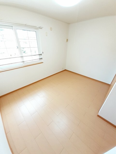 物件内観写真8　(その他部屋・スペース)