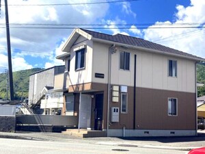 メゾンしなね B棟外観写真