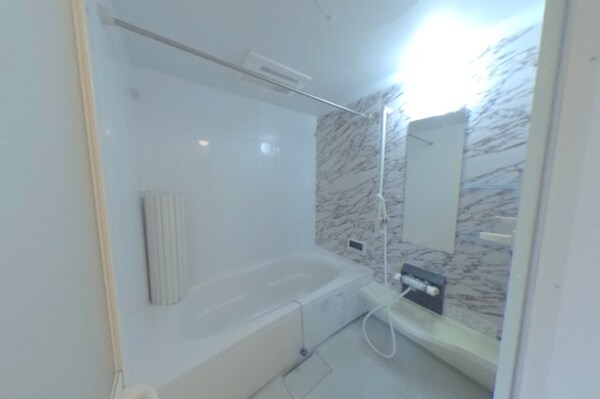 浴室(2021年9月撮影)