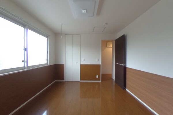 内装他(2021年9月撮影)