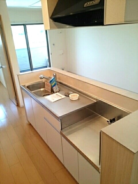 物件内観写真3　(キッチン)