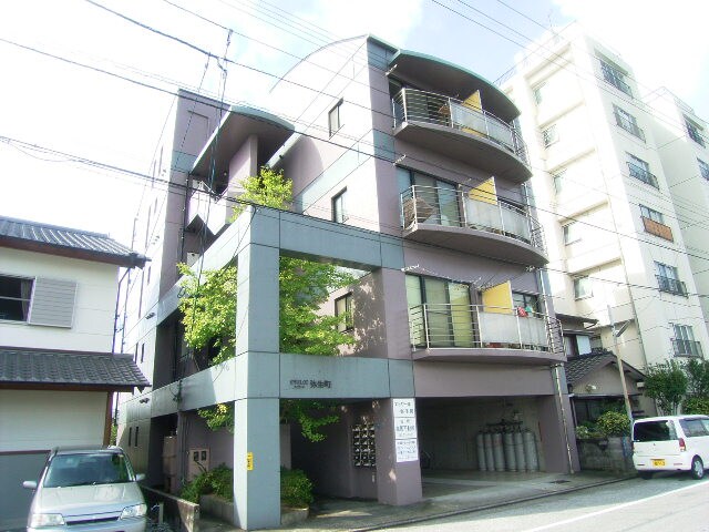 物件外観写真1　(2009年9月撮影)