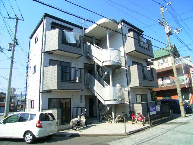 物件外観写真1　(2009年4月撮影)