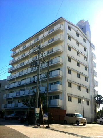 物件外観写真1　(2015年12月撮影)