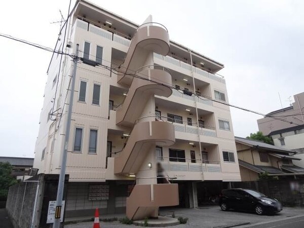 外観(現況が相違する場合は現況を優先致します。)