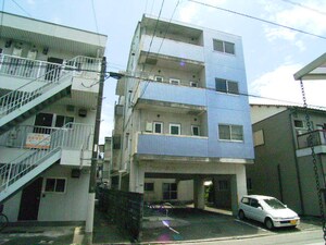 ファミールM外観写真