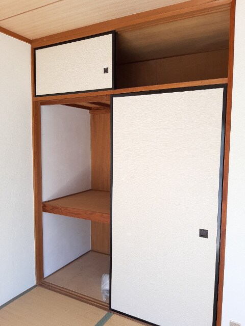 物件内観写真8　(写真と現況が相違する場合は現況を優先致します。
2021.3)