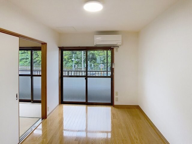 物件内観写真10　(現況が相違する場合は現況を優先致します。2025年9月撮影。)