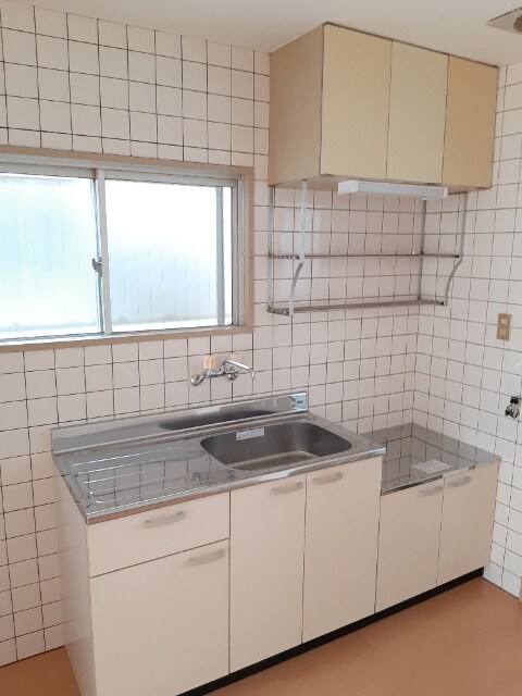 物件内観写真3　(写真と現況が異なる場合は現況を優先致します。)