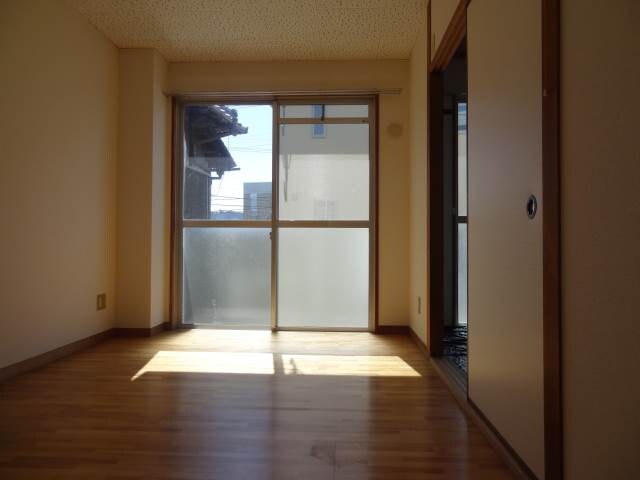 物件内観写真8　(2018年10月撮影)