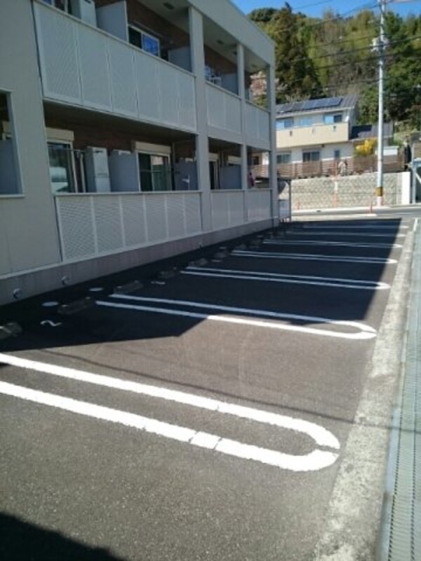 駐車場(駐車場)