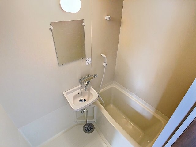 物件内観写真5　(2025年4月撮影※現況を優先致します。)