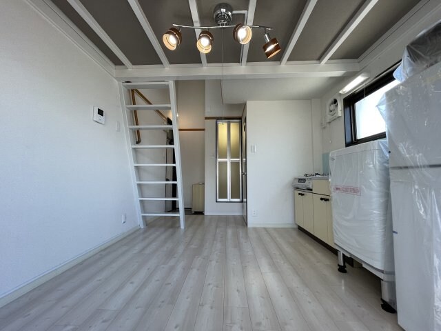 物件内観写真2　(2025年8月撮影)