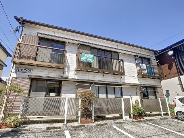 物件外観写真1　(現況が相違する場合は現況を優先致します。)