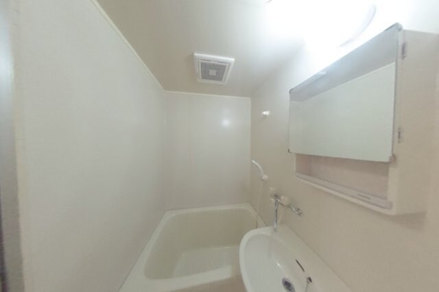 物件内観写真4　(2022年1月撮影)