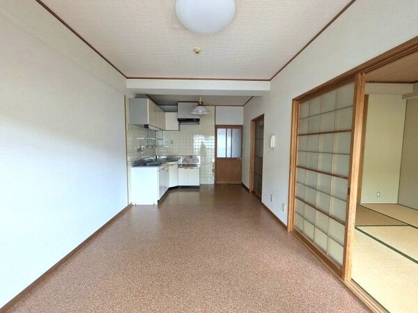 居室(2025年5月撮影※現況を優先致します。)
