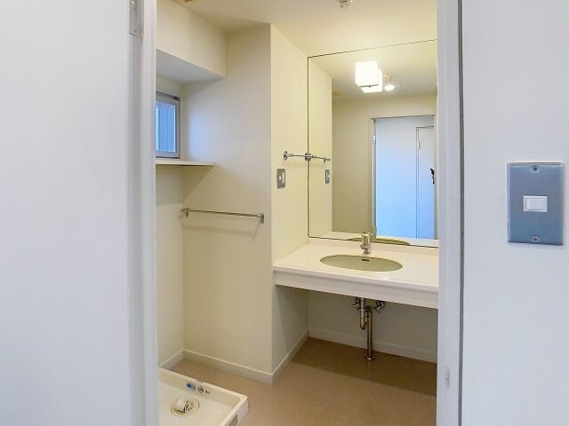 物件内観写真5　(2025年11月撮影※現況を優先します。)