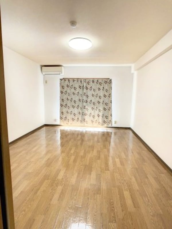 居室(2023年2月撮影)