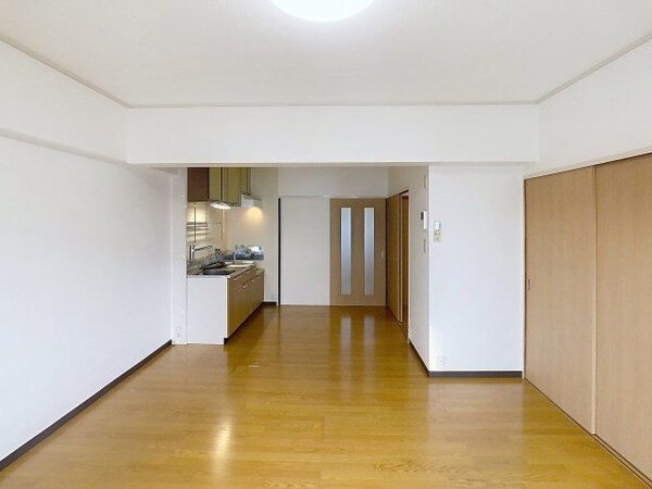 居室(2025年7月撮影※現況を優先致します。)