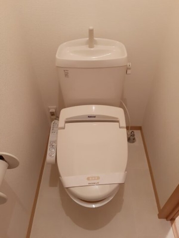トイレ(2階別室の参考写真です。現況を優先します。（A203）)