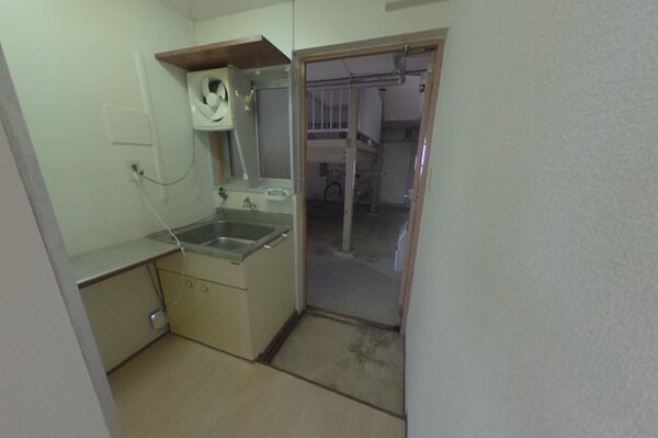 キッチン(現況が相違する場合は現況を優先致します。)