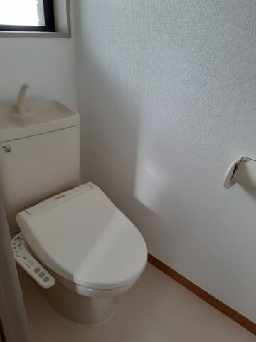 物件内観写真5　(2021年12月撮影)