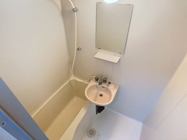 物件内観写真5　(2025年4月撮影※現況を優先致します。)