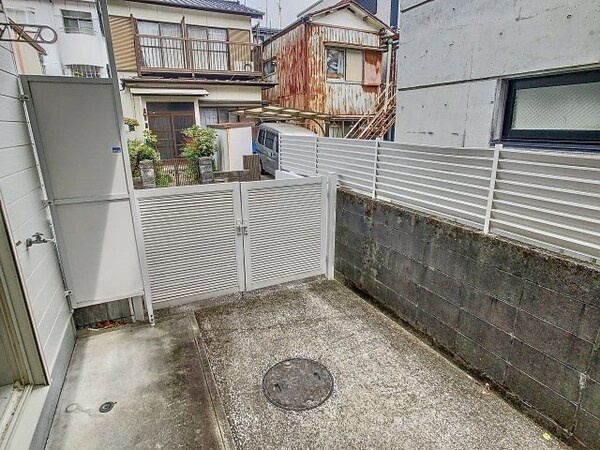 庭(2025年4月撮影※現況を優先致します。)