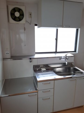 物件内観写真3　(2021年4月撮影)