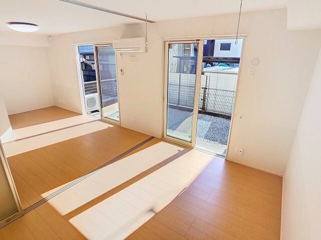 物件内観写真2　(2025年11月撮影)