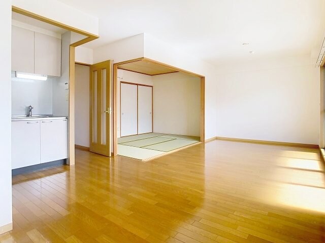 物件内観写真2　(2025年10月撮影)