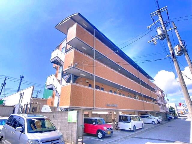 物件外観写真1　(2025年9月撮影)