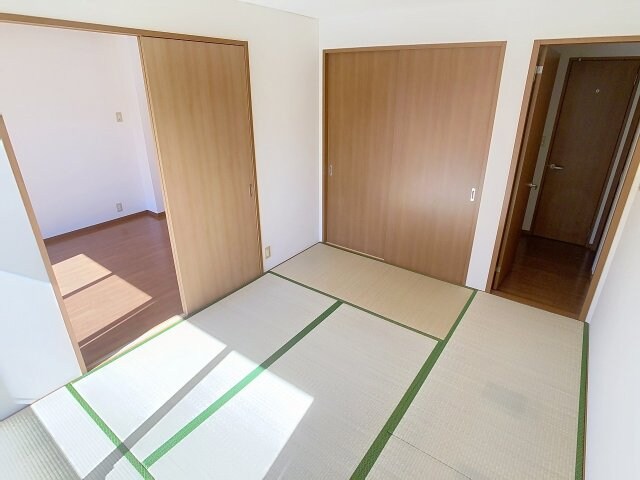 物件内観写真8　(2025年10月撮影)