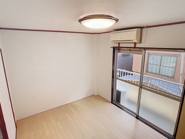 居室(2025年3月撮影※現況を優先致します。)