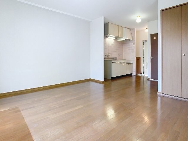 物件内観写真3　(2025年7月撮影※現況を優先します。)