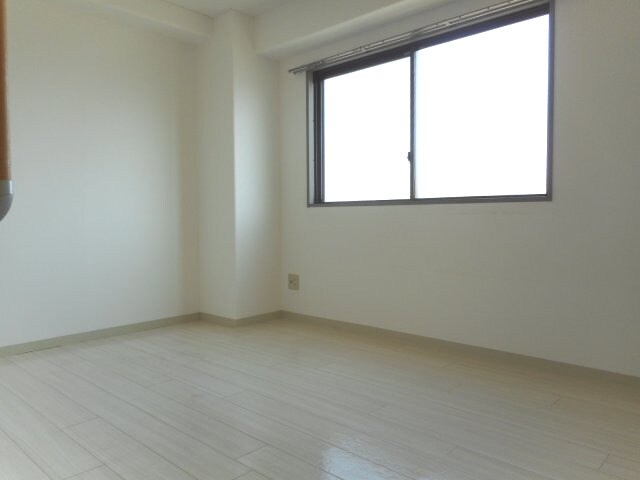 物件内観写真8　(4階別室の参考写真です。現況を優先します。406)