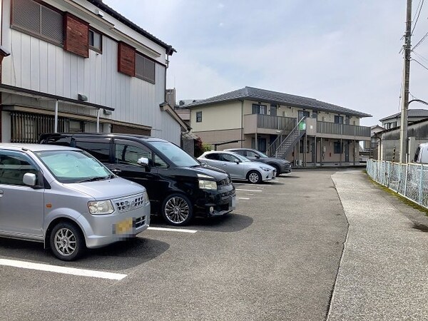 駐車場(2025年5月撮影)