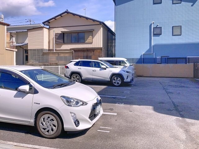 物件外観写真3　(2025年9月撮影)