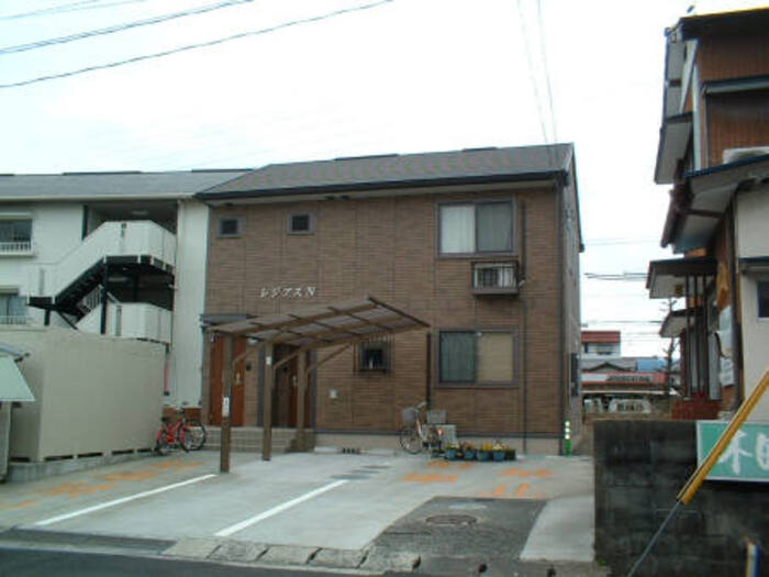 レジアスＮ
