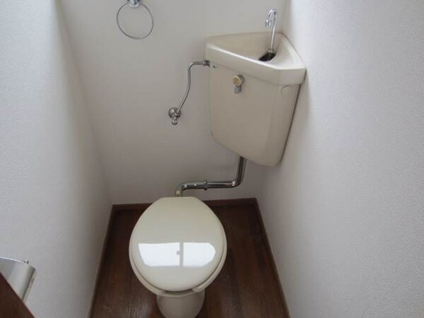 トイレ(写真と現況が相違する場合は現況を優先致します。)