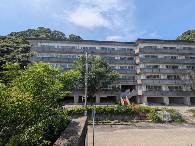 物件外観写真1　(現況と異なる部分は現況を優先いたします。)