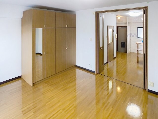 物件内観写真8　(2025年10月撮影)