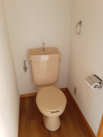 物件内観写真5　(2021年10月撮影)