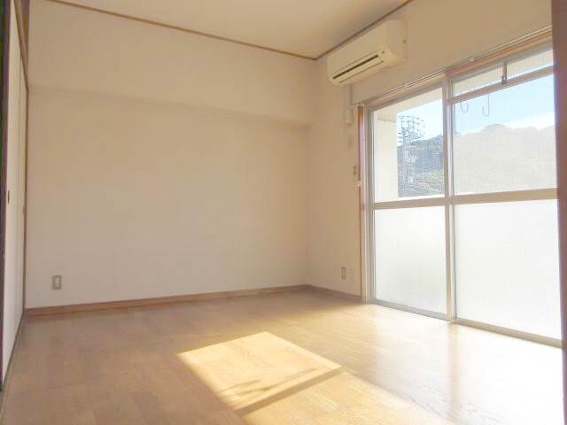 物件内観写真9　(2015年12月撮影)