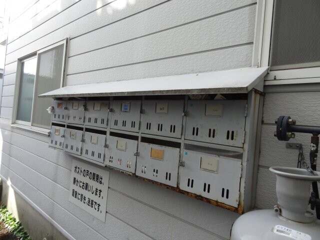 物件内観写真3　(現況が相違する場合は現況を優先致します。)