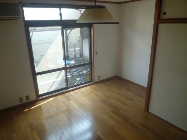 物件内観写真15　(現況が相違する場合は現況を優先致します。)