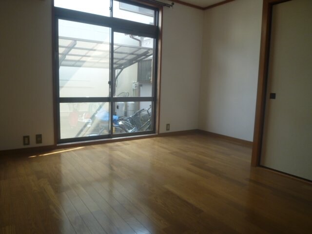 物件内観写真18　(現況が相違する場合は現況を優先致します。)