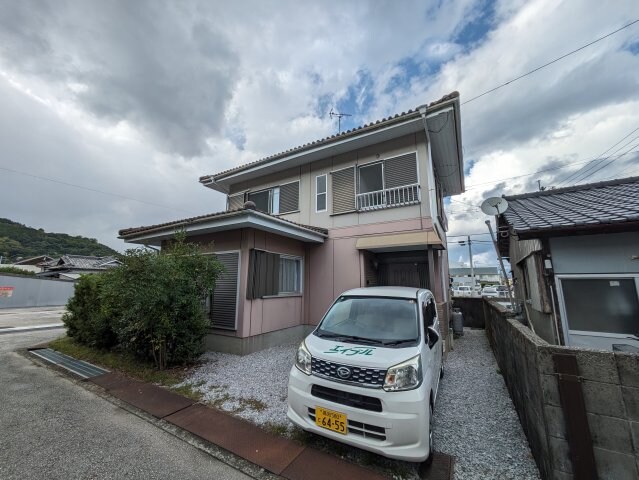 物件外観写真1　(2025年9月撮影※現況を優先致します。)